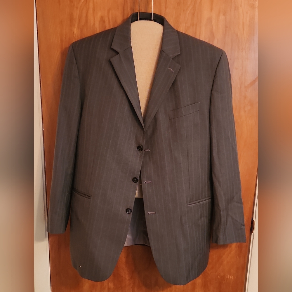 MICHAEL Michael Kors Pinstripe Gray Suit Sports Coat Size 46L